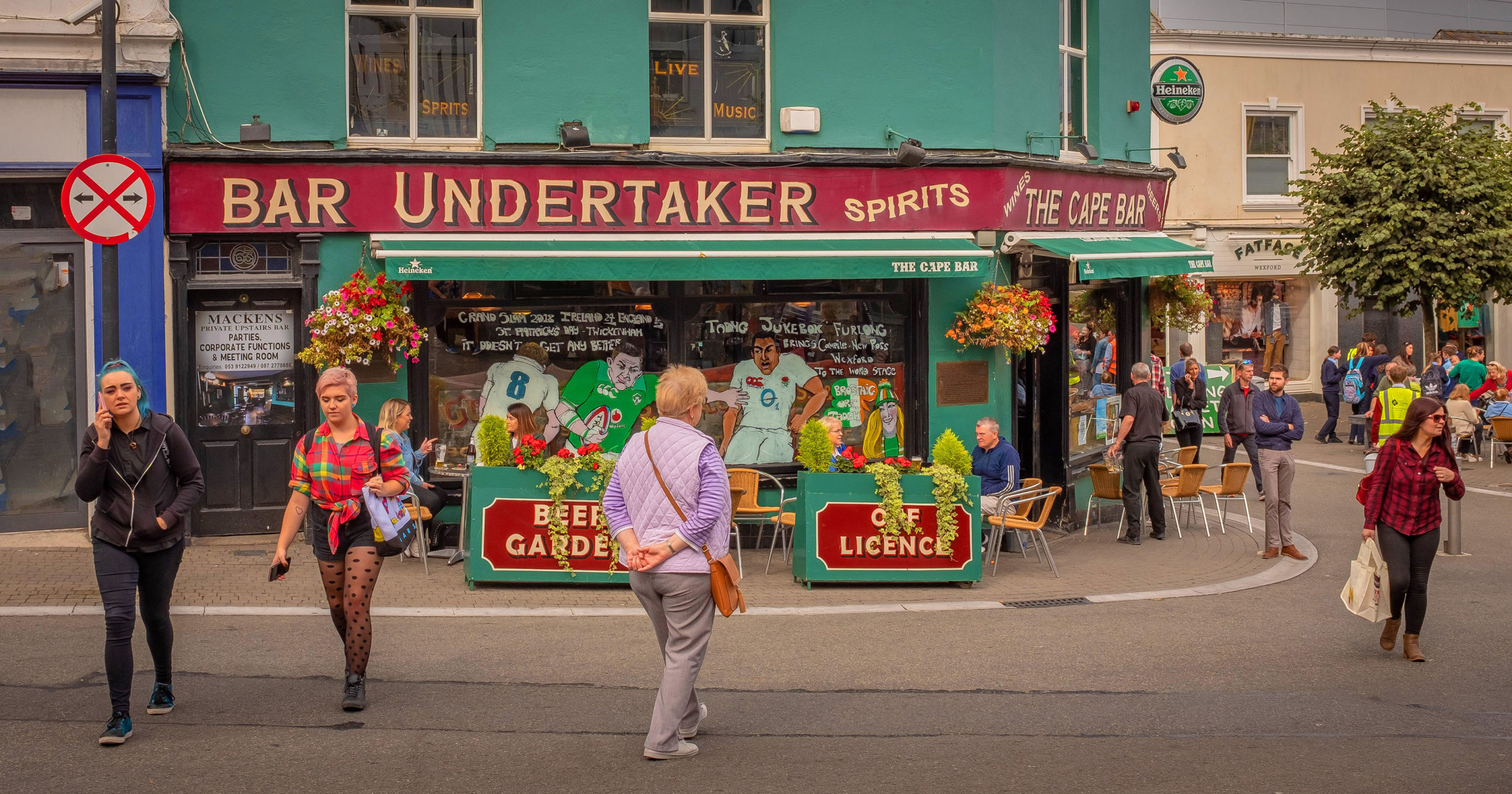 MackensBarWexford Telepathic Stuntman