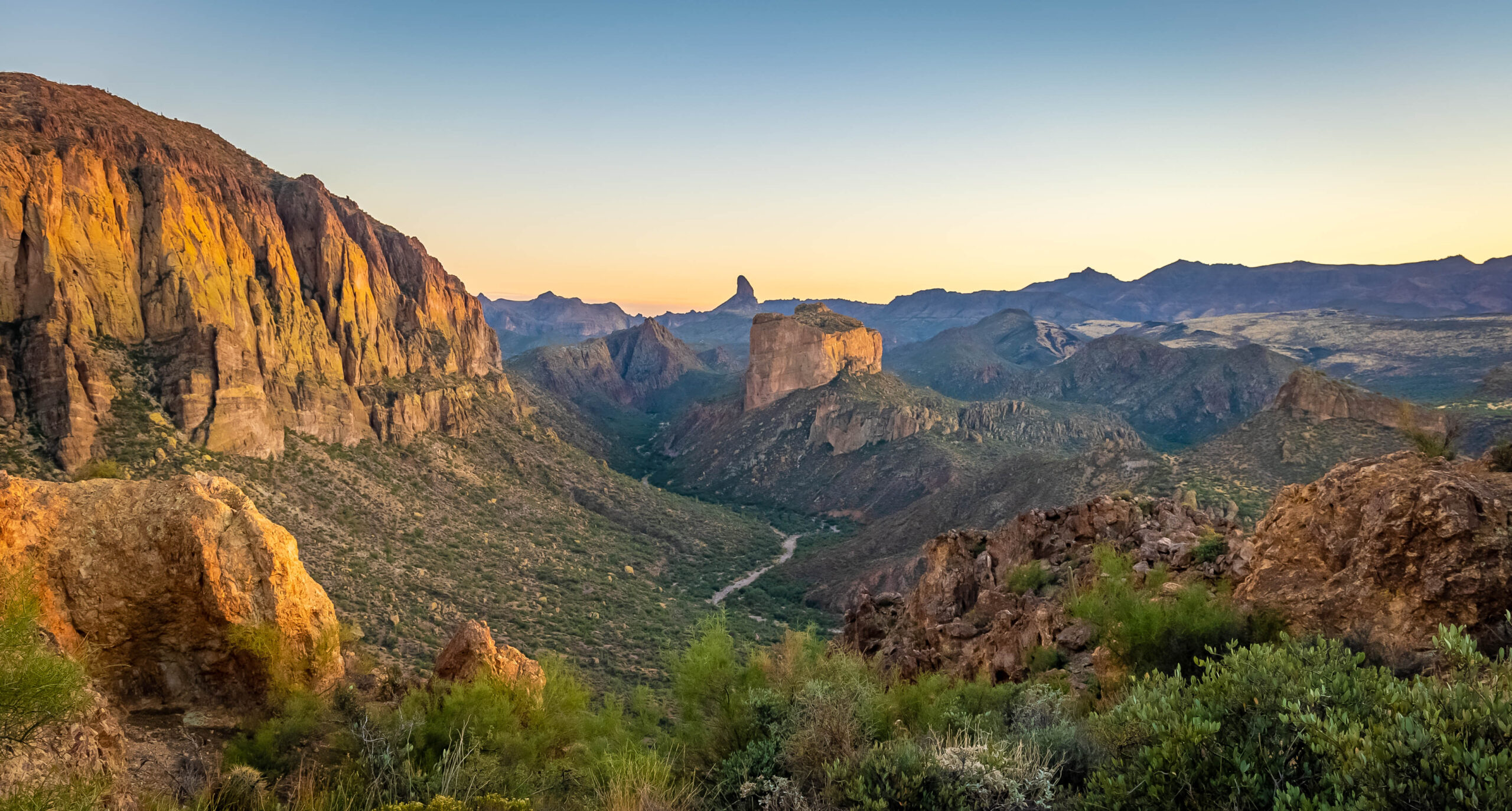 Bolder Canyon and Parker Pass – Superstition Wilderness, Arizona